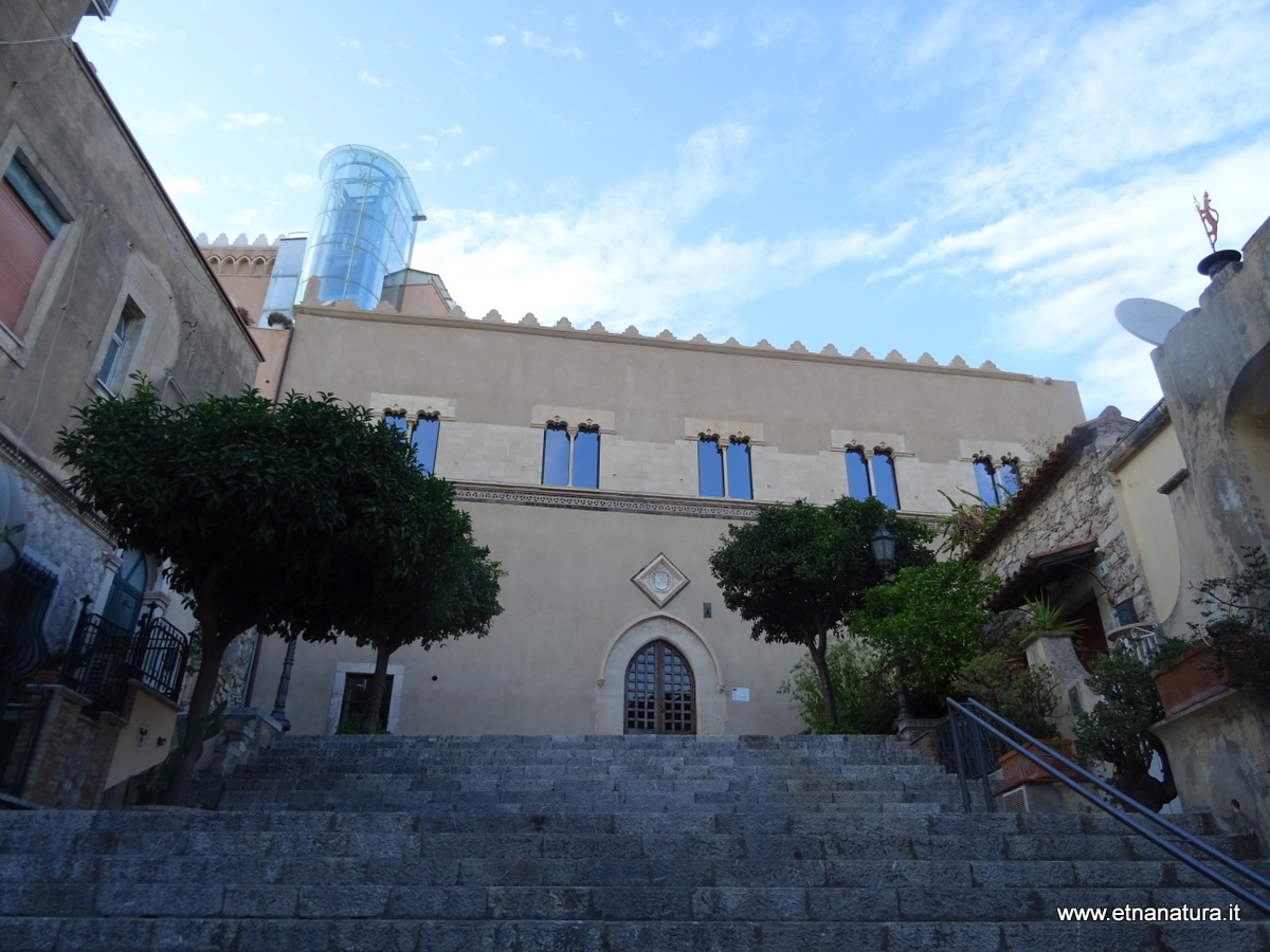 Palazzo Ciampoli-Numero visite:21331