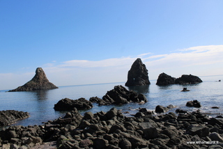 Aci Trezza