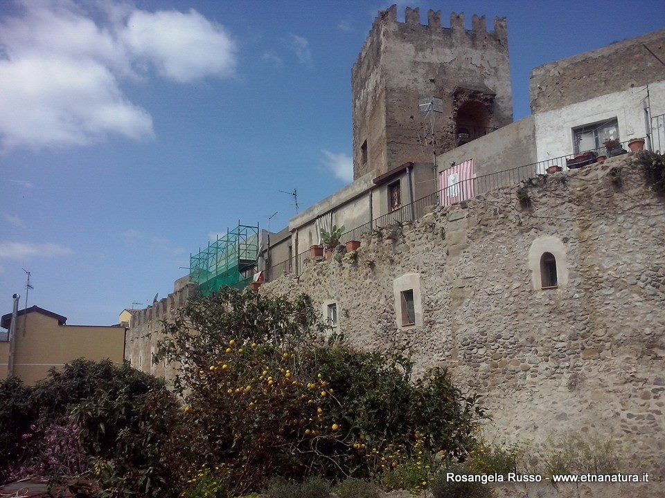 Castello di Brolo