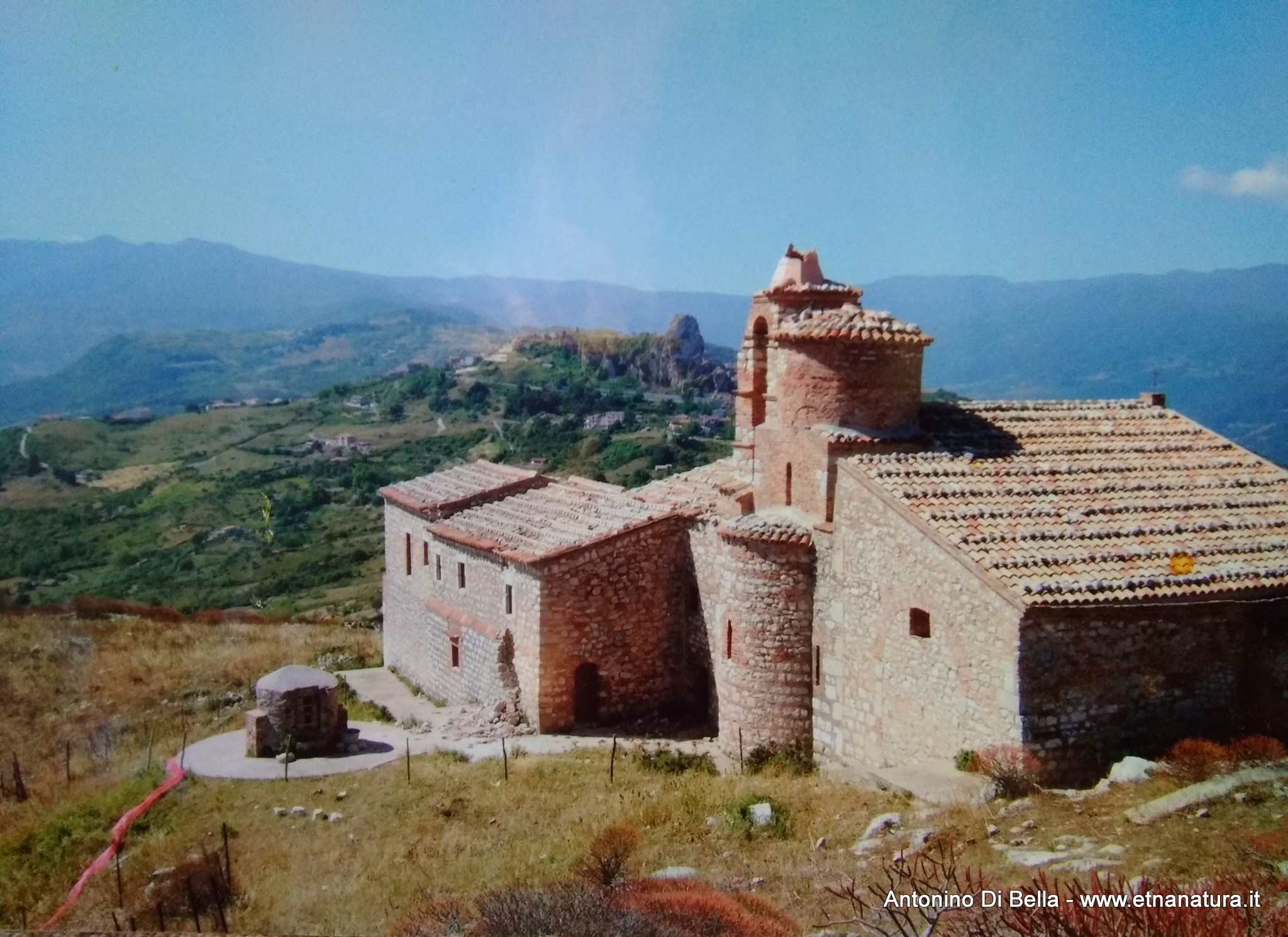 Chiesa dei Tre Santi