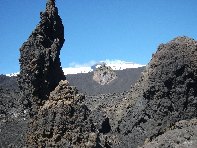 Pietra_Cannone_valle_del_Bove - 20110403%20117.jpg