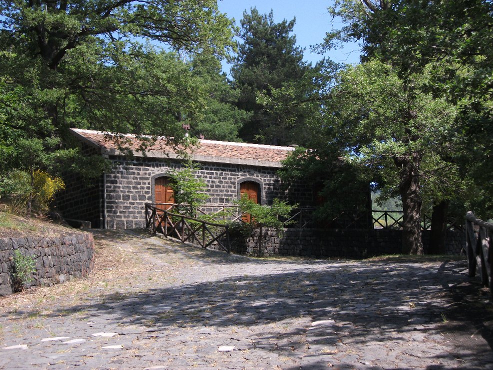 Rifugio Paterno-Numero visite:36973