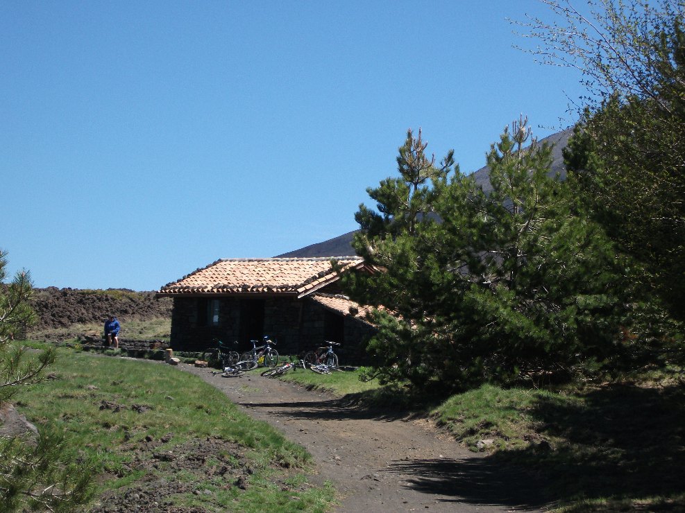 Rifugio monte Palestra-Numero visite:35954