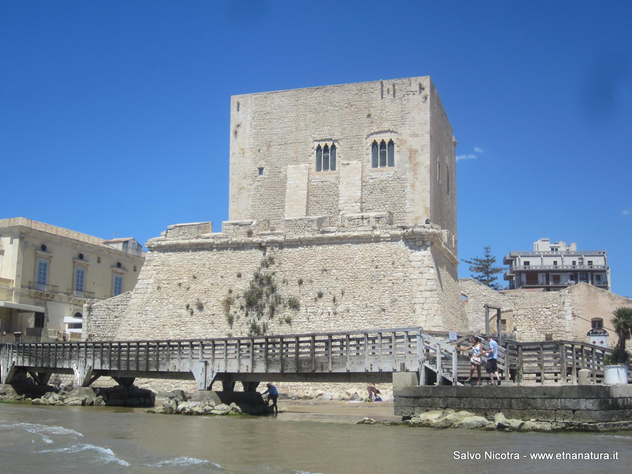 Torre Cabrera-Numero visite:28064