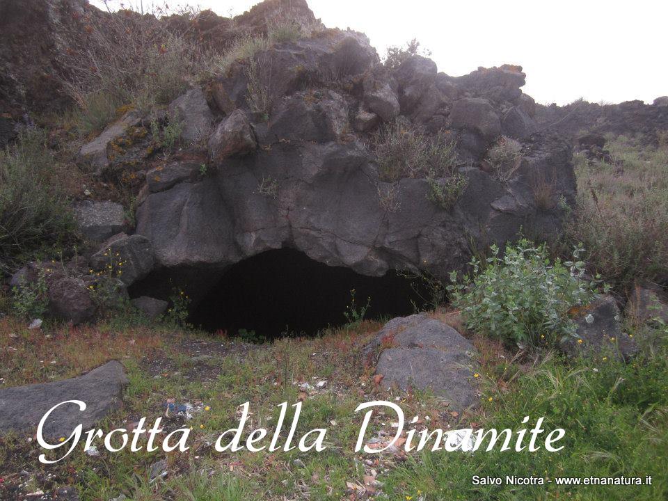 Grotta della Dinamite