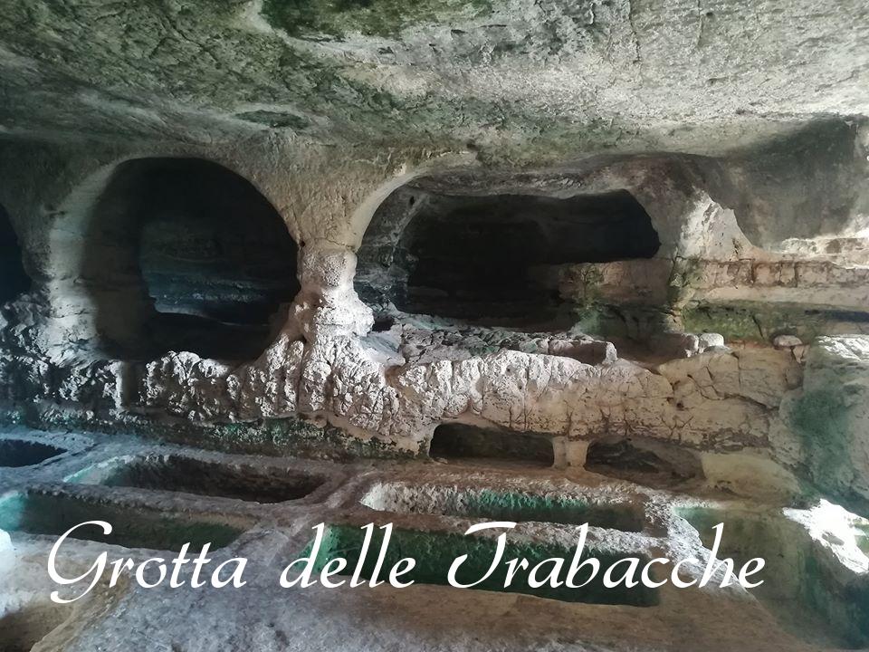 Grotta delle Trabacche